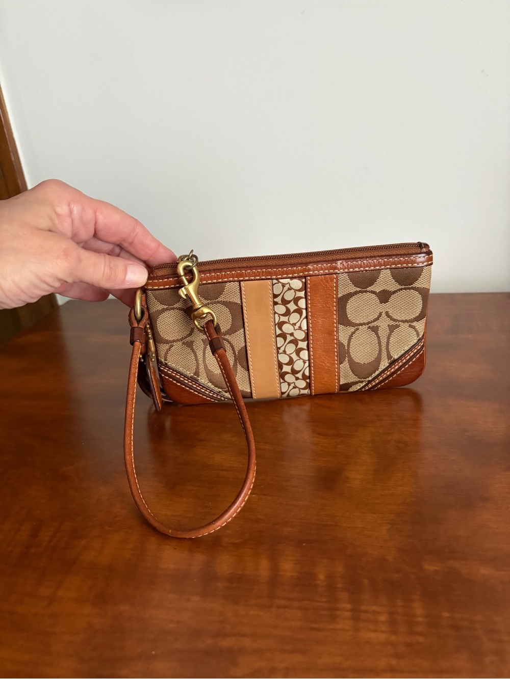 Coach Vintage Signature Canvas Wristlet With Original Hangtag & Tassel